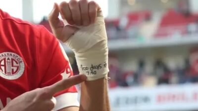 Trendyol Süper Lig'in 20. haftasında Antalyaspor ile Trabzonspor arasında oynanan