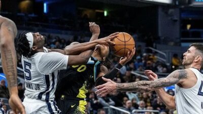 Amerikan Basketbol Ligi'nde (NBA) Indiana Pacers, sahasında Memphis Grizzlies'i 116-110