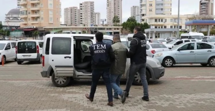 Mersin'de PKK/KCK-YPG-PYD silahlı terör örgütüne yönelik düzenlenen operasyonda 1 şüpheli,