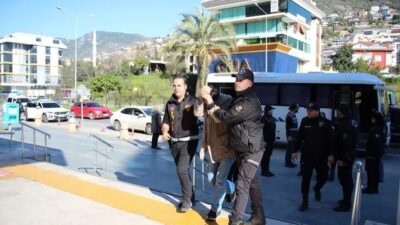 Alanya ilçesinde Ömer Karaman'ın (42) öldürülmesi olayıyla ilgili aranan cinayet