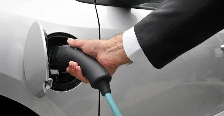Türkiye, ocak-şubat dönemindeki 8 bin 255 "tam elektrikli" otomobil satışıyla