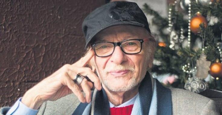 Kayhan Yıldızoğlu'nun kızı Sibel Aybar, Halktv.com.tr'ye yaptığı açıklamada, babasının yaşlılığa