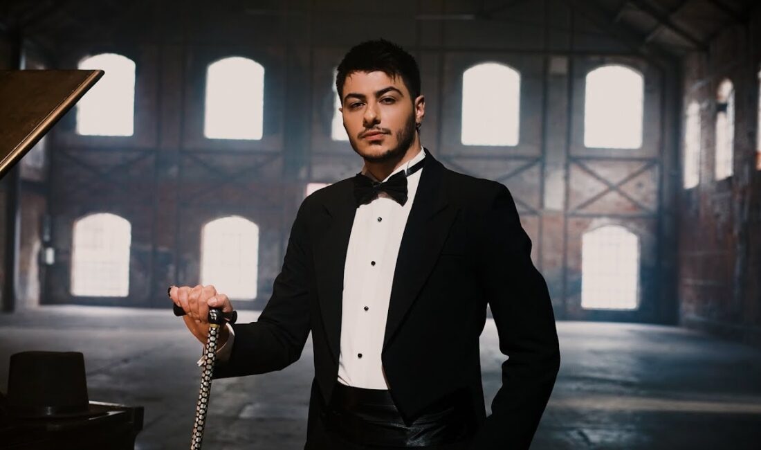 Müslüm Gürses'in "Biz Babadan Böyle Gördük" şarkısı mahkemelik oldu. Gürses'in