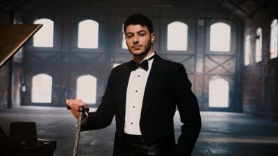 Müslüm Gürses'in "Biz Babadan Böyle Gördük" şarkısı mahkemelik oldu. Gürses'in