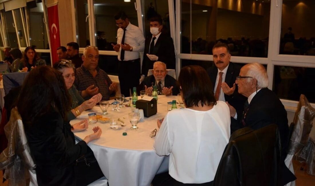 Balıkesir'in Edremit ilçesinde 18 Mart Şehitleri Anma Günü ve Çanakkale