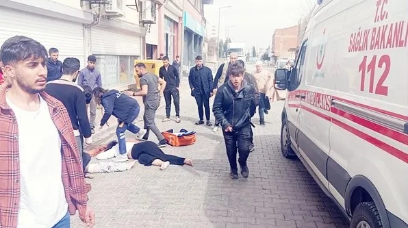 Mardin'in Kızıltepe İlçesi'nde balkondan düşmek üzere olan görme engelli çocuğunu