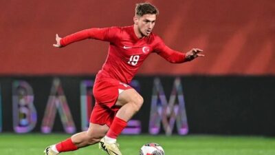 A Milli Takım'a davet edildikten sonra Ümit Milli Takımı'na gönderilen