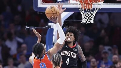 Amerikan Basketbol Ligi'nde (NBA) Houston Rockets, Oklahoma City Thunder'ı uzatmada