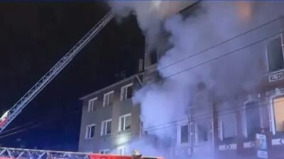 Almanya’nın Solingen kentinde Türklerin yaşadığı binanın kundaklama sonucu yakılması büyük