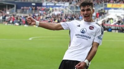 Bundesliga 2 ekibi Nürnberg'te forma giyen Can Uzun, milli takım