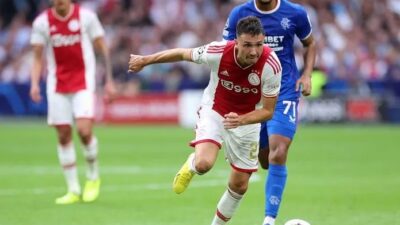 Bu sezon beklentilerin altında kalarak hayal kırıklığı yaratan Beşiktaş'ta yeni