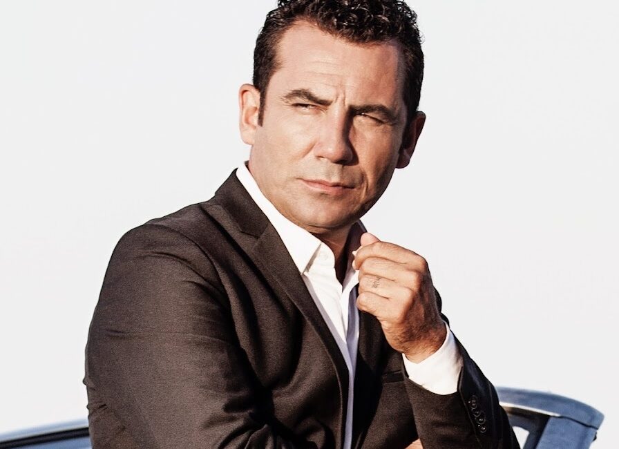 Ünlü yönetmen Nuri Bilge Ceylan'ın Kuru Otlar Üstüne filminde Ferhat