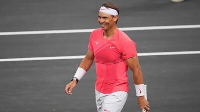 İspanyol tenisçi Rafael Nadal, Indian Wells Turnuvası'ndan çekildiğini duyurdu.
