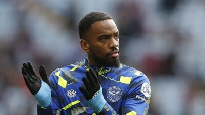 Gelecek sezonun çalışmalarını sürdüren Premier Lig devleri Arsenal, Chelsea ve