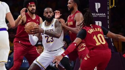 Amerikan Basketbol Ligi'nde (NBA) Denver Nuggets, konuk ettiği Atlanta Hawks'ı