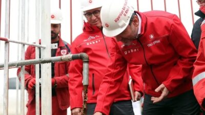 Türkiye, 'Enerjide tam bağımsızlık' hedefi doğrultusunda çalışmalarını sürdürüyor. Dün Bakan