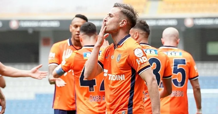 RAMS Başakşehir, Süper Lig’de oynadığı son 7 maçta 5 galibiyet,