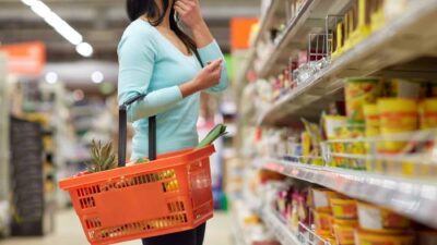  Finans Enflasyon Beklenti Anketi'ne katılan ekonomistler, mart ayında Tüketici