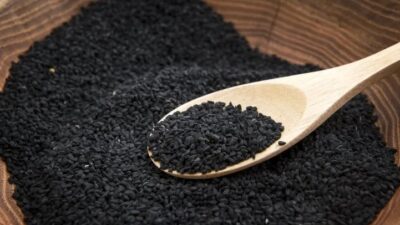 Sağlıklı bir yaşam sürdürmek için tüketilen yiyecekler oldukça önemlidir. Faydalı