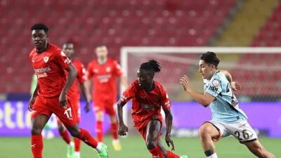 Trendyol Süper Lig'de son 10 haftada rakipleri karşısında hanesine 5