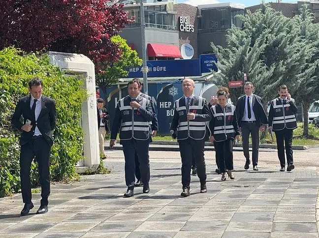 Ankara Vergi Dairesi Başkanı Yüksel Duman, Hazine ve Maliye Bakanı