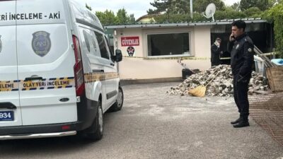 Sivas’ta bir kamu kurumunun lojmanın silahını temizleyen güvenlik görevlisi silahının