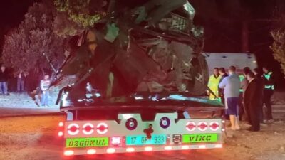 Çanakkale'nin Ezine ilçesi Tavaklı iskele mevkinde dün akşam saatlerinde saat