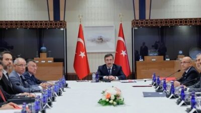 Ekonomi Koordinasyon Kurulu (EKK), Cumhurbaşkanı Yardımcısı Cevdet Yılmaz başkanlığında Cumhurbaşkanlığı