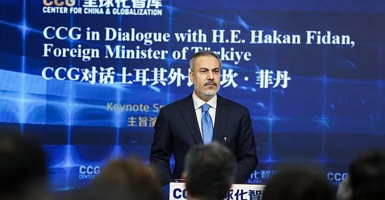 Dışişleri Bakanı Hakan Fidan, resmi temaslarda bulunmak üzere gittiği Çin’in
