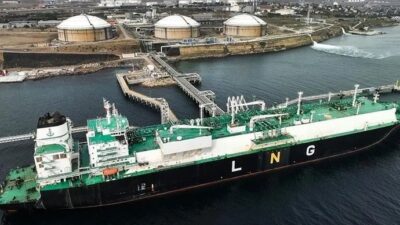 Rafinerici ve dağıtıcı lisansı sahiplerince geçen yıl yapılan sıvılaşmış petrol