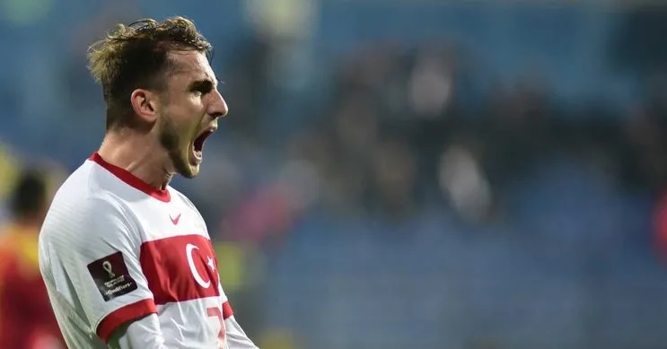 A Milli Futbol Takımı'nın orta saha oyuncularından Kerem Aktürkoğlu, Türk