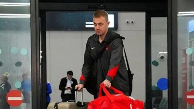 A Milli Takım ve Beşiktaş'ın başarılı kalecisi Mert Günok, sosyal