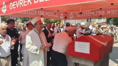 Zonguldak ili Devrek ilçesi Ağalar mahallesinden Ahmet Kocasoy oğlu,Erdal, Yüksel,