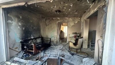 Muğla'nın Fethiye ilçesindeki bir evde tüp patlaması meydana geldi. Yaralanan