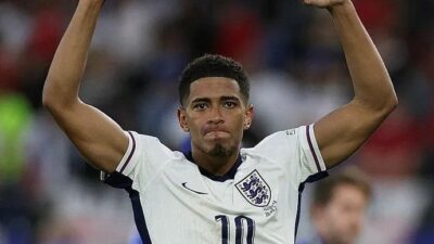 UEFA, İngiltere'nin yıldız oyuncusu Jude Bellingham'ın Slovakya maçında yedek kulübesine