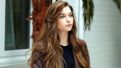 Güzel oyuncu Afra Saraçoğlu, son dönemlerde kendisi hakkında yapılan hakaret