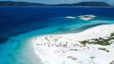 Burdur'un Yeşilova ilçesinde bulunan doğal güzellikleri ve turkuaz rengi suları