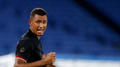 Beşiktaş, transfer görüşmelerinde bulunduğu Alman stoper Felix Uduokhai'nin bu akşam