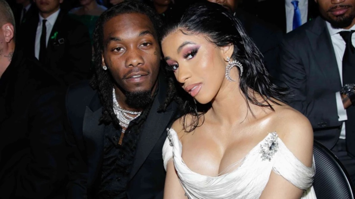 2017 yılında evlendiği meslektaşı Offset ile evlenen rapçi Cardi B.