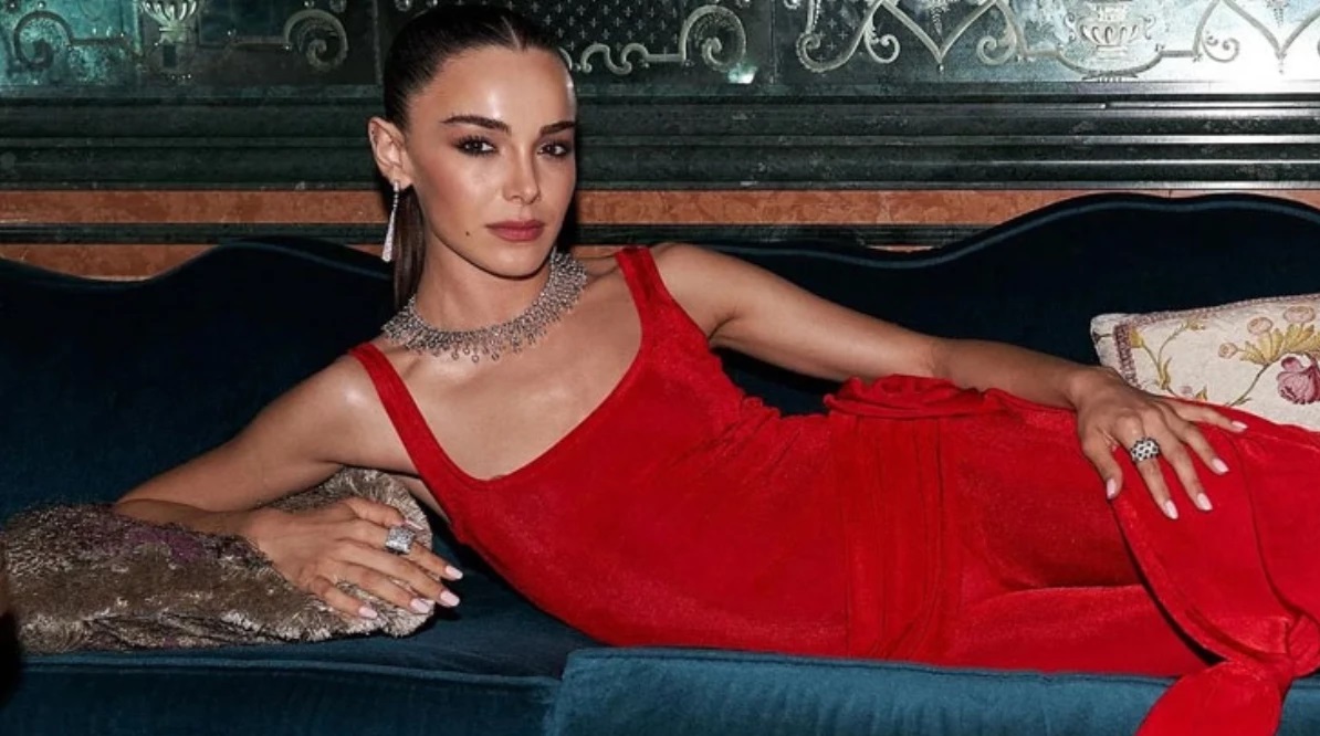 'Dünyayla Benim Aramda' dizisindeki performanslarıyla dikkat çeken Hafsanur Sancaktutan ve