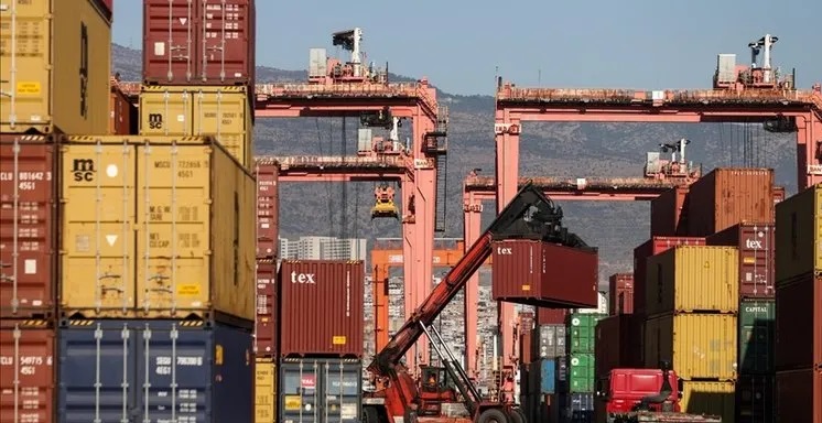 Ticaret Bakanlığı, Yükseköğretim Kurulu (YÖK) işbirliğiyle hayata geçireceği İhracat Akademisi