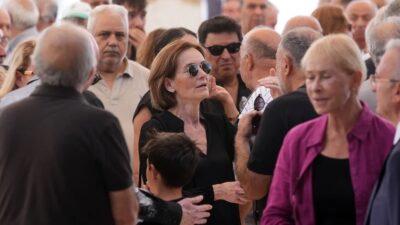 Geçirdiği beyin kanaması sonucu 10 yıldır komada olan Kenan Işık