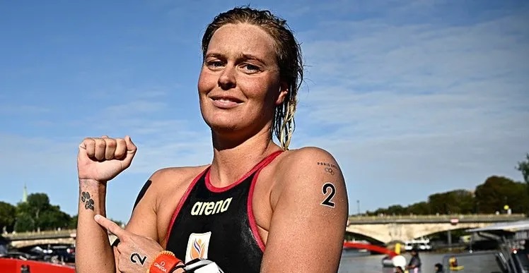 Paris 2024 Olimpiyat Oyunları'nda maraton yüzme kadınlar 10 kilometre yarışında