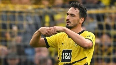 Real Sociedad, henüz bir kulüple anlaşamayan Mats Hummels'e teklif yaptı.
