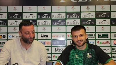 Trabzonspor Kulübü, 25 yaşındaki orta saha oyuncusu Murat Cem Akpınar'ın,