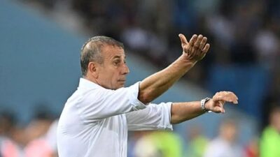 UEFA Avrupa Ligi 3. eleme turu ilk maçında Avusturya'nın Rapid