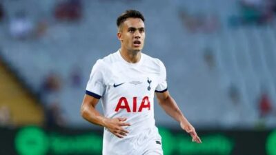 Süper Lig'in iki devi Galatasaray ve Fenerbahçe, her sezon olduğu