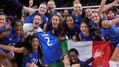 Paris 2024 Olimpiyat Oyunları kadınlar voleybol finalinde İtalya, ABD'yi 3-0