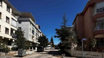 Ankara'da iki komşu kadın arasında halı çırpma nedeniyle tartışma çıktı.