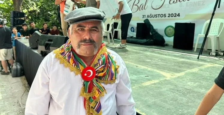 Finike'de "Karadeniz'in Anzer'i varsa, Akdeniz'in Ernez'i var" sloganıyla bu yıl